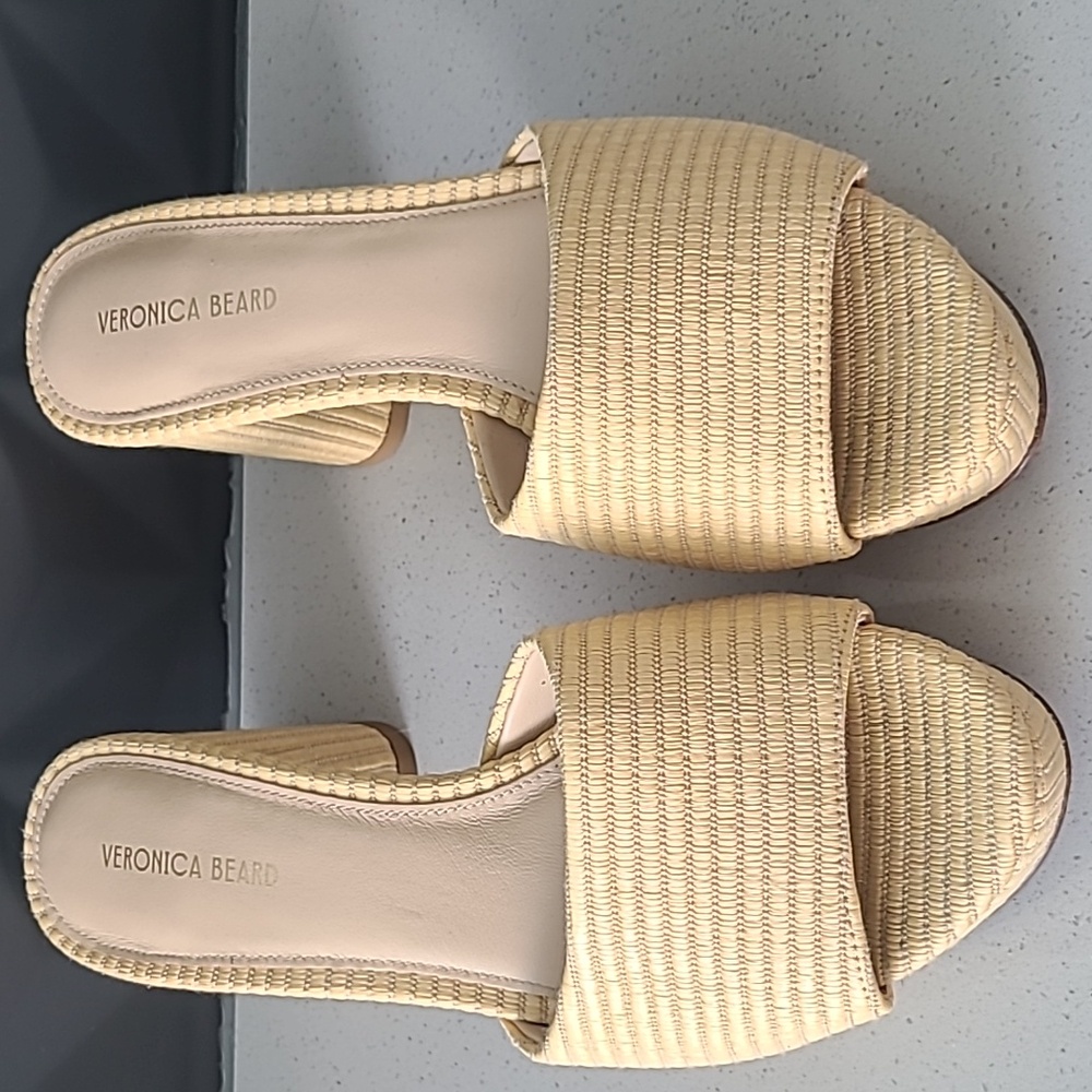 Veronica Beard Women's Tan Woven Sandals